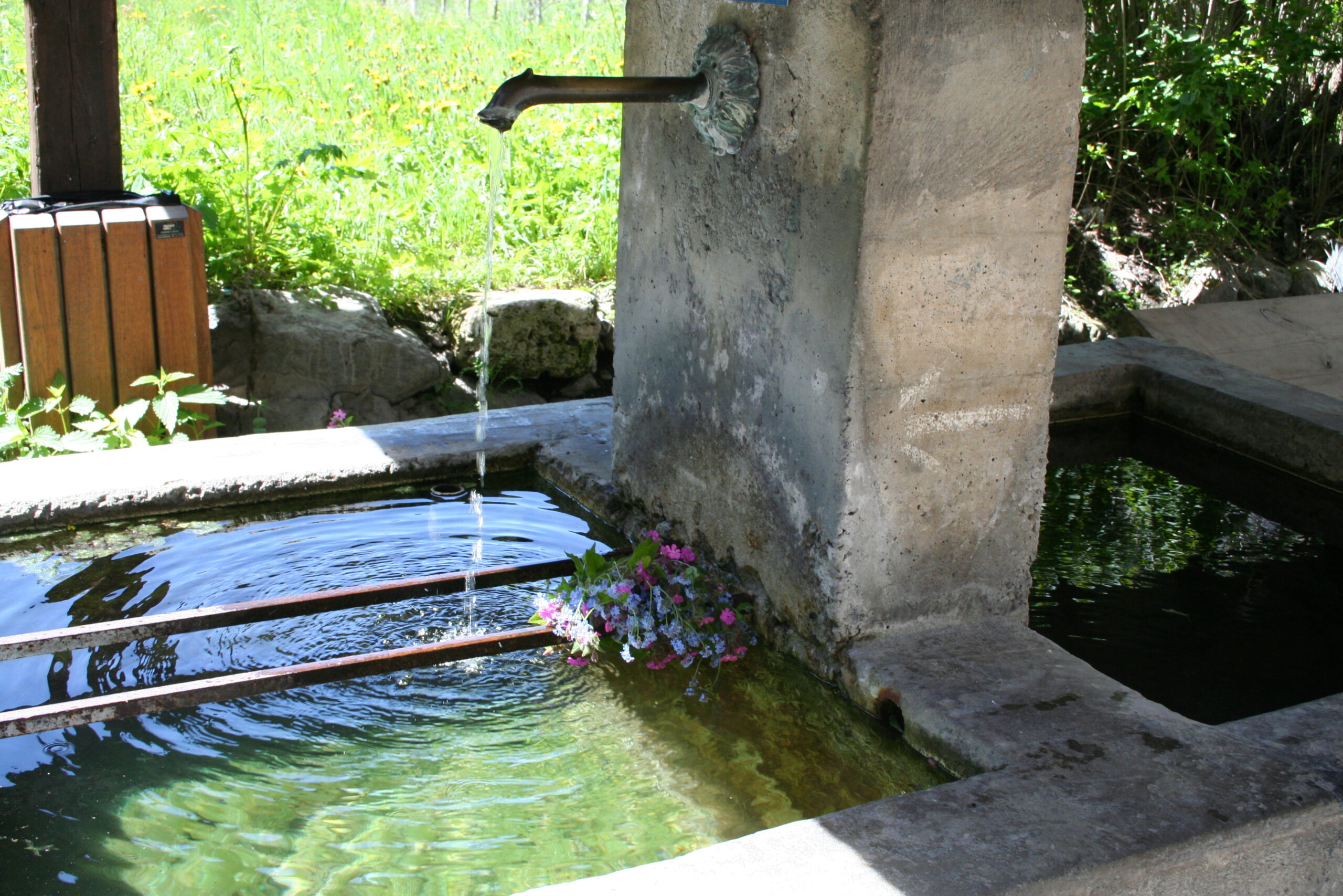 eau potable au lavoir du hameau de L'Alleau