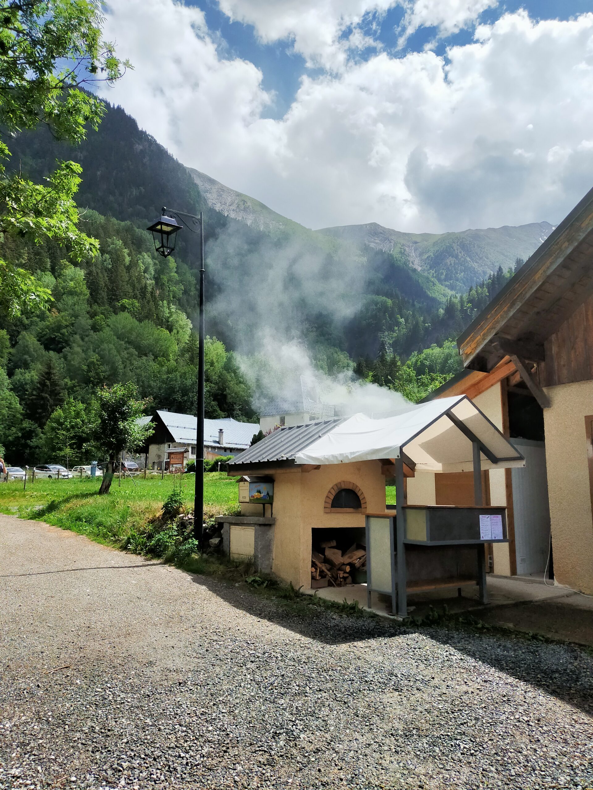 Four à pizza du camping de la Cascade de Venosc