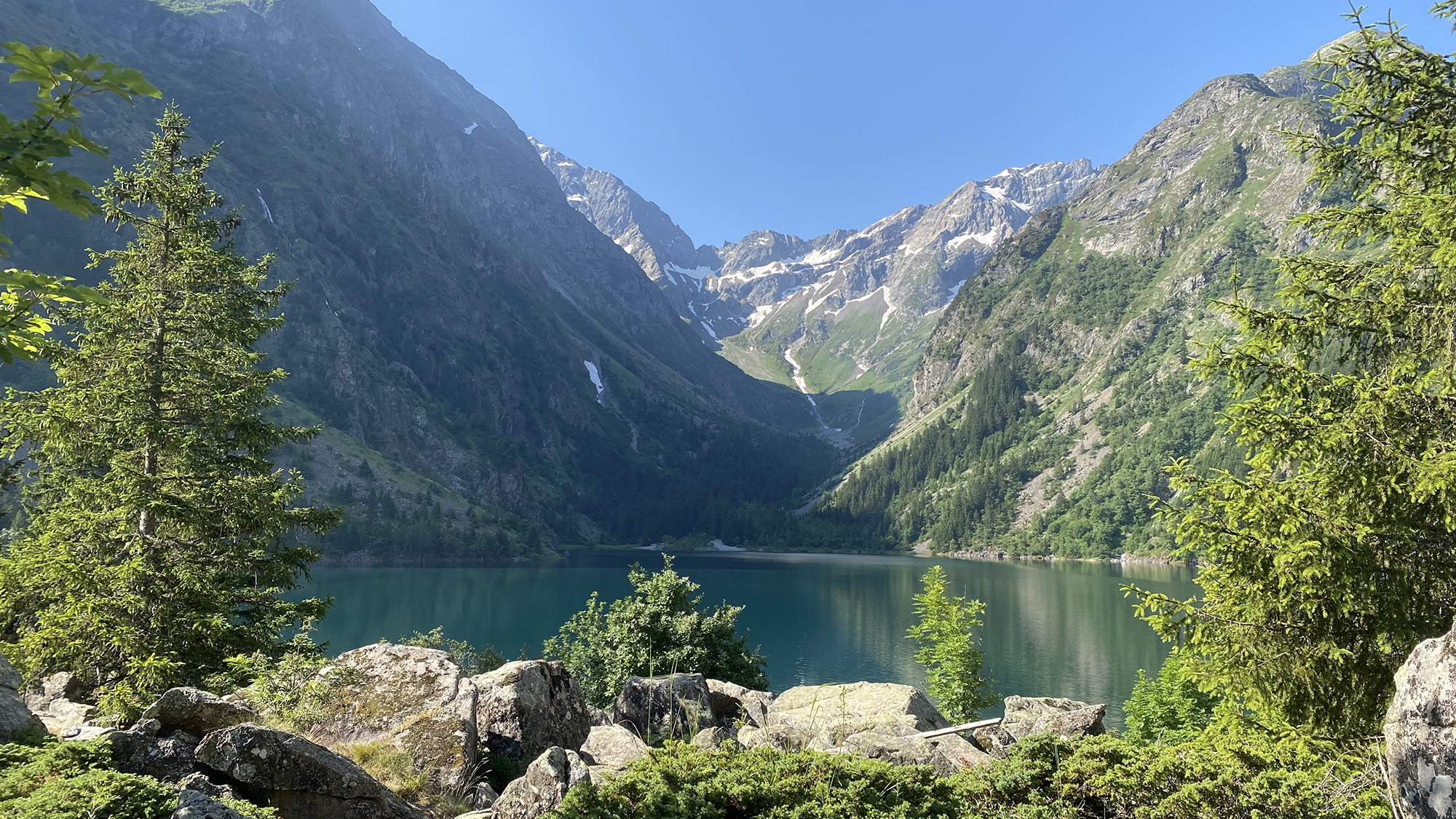 le lac du Lauvitel en été
